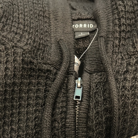 🆕 Black Waffle Cardigan Hooded Sweater 1 1X 14 16 NWT Torrid New! - Picture 5 of 6